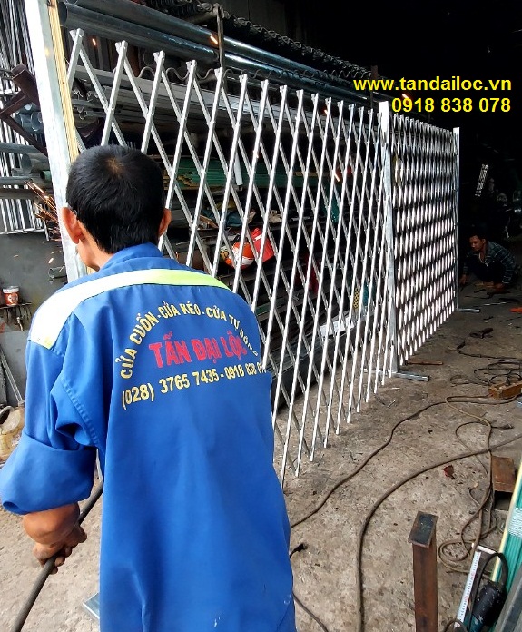 cách làm hàng rào xếp di động