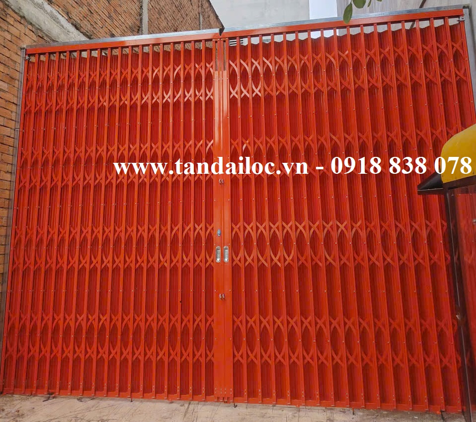 Cửa kéo sơn tĩnh điện công nghệ Đức màu cam