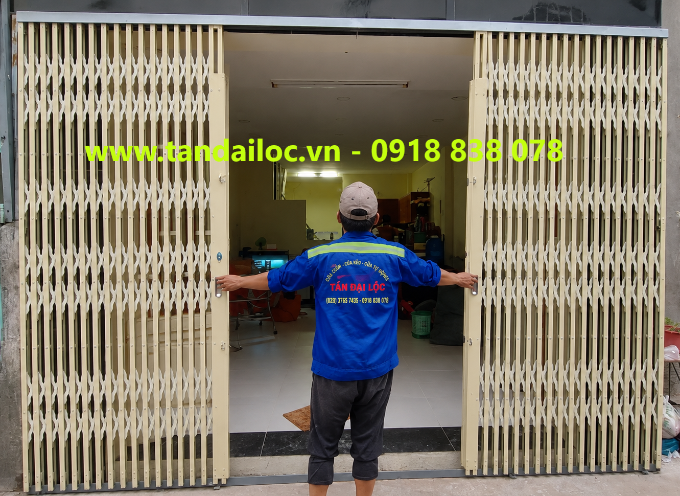 Lắp đặt cửa kéo Đài Loan không lá