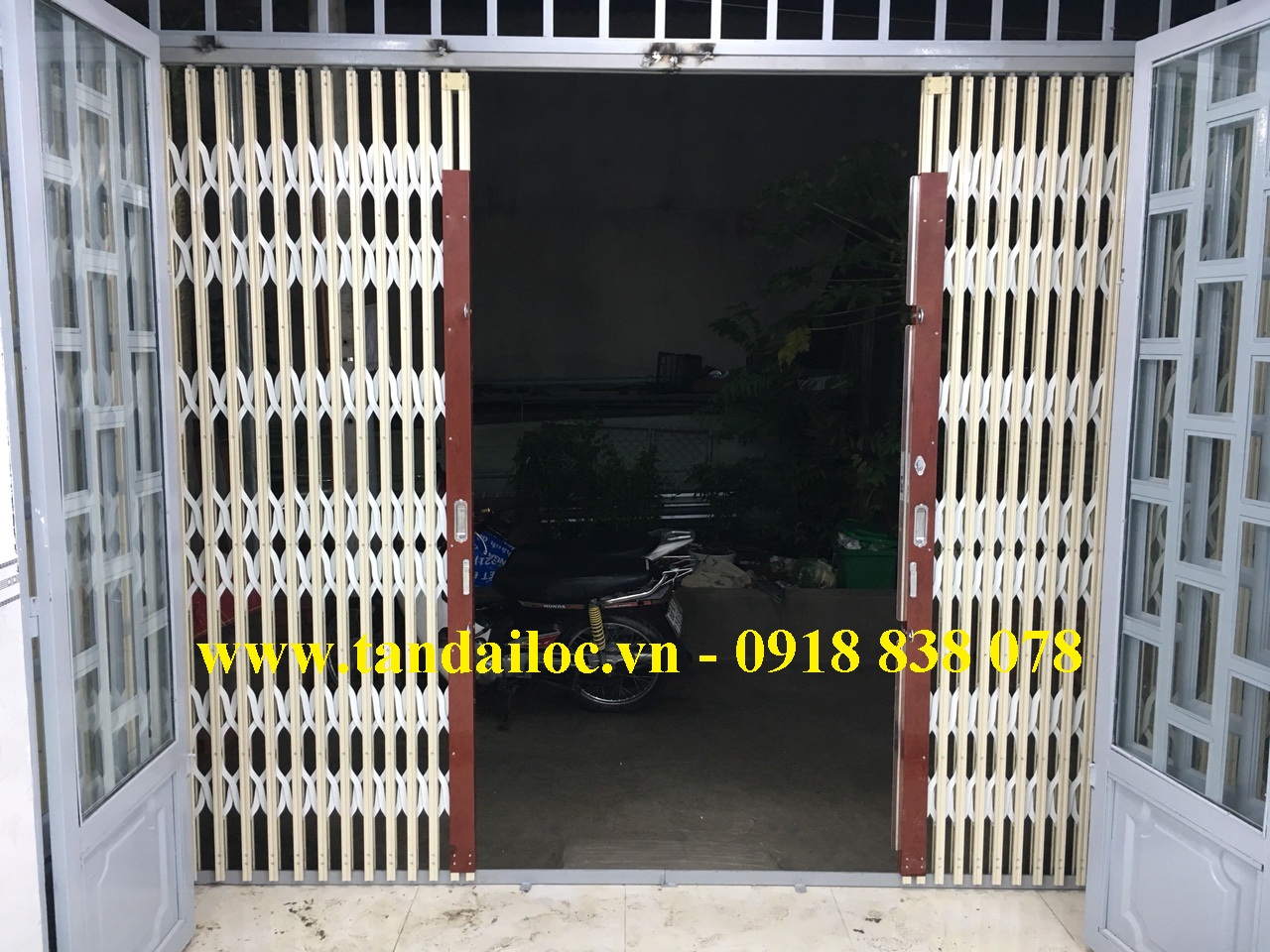 Cửa kéo Đài Loan không lá giá rẻ