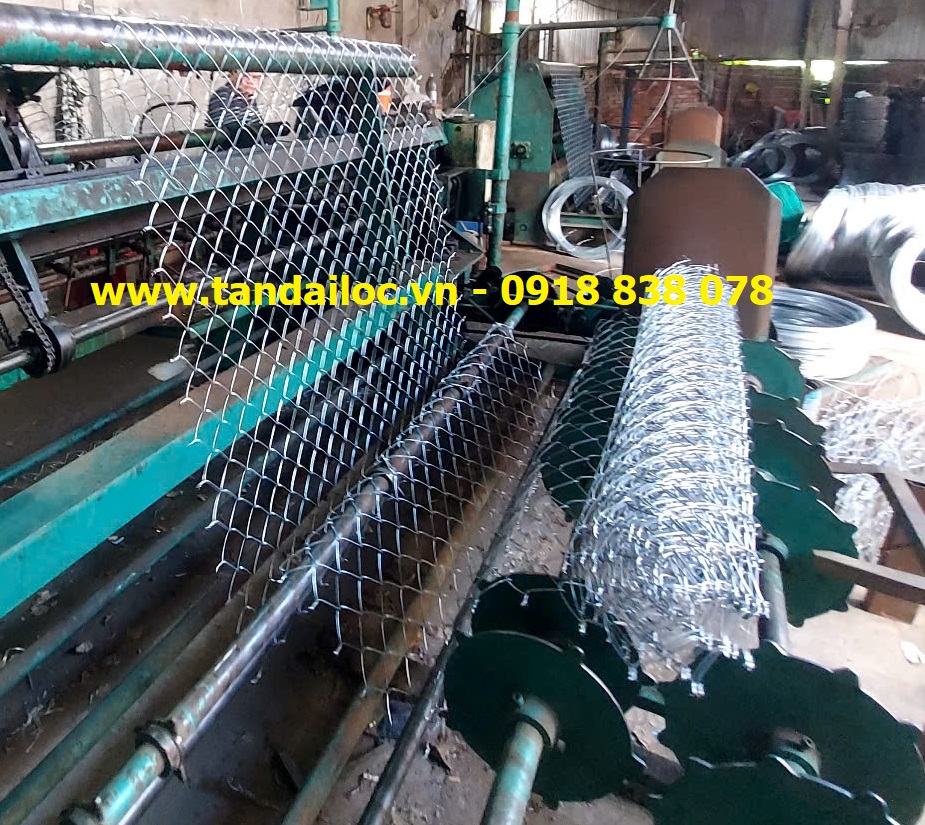 Máy dệt lưới B40