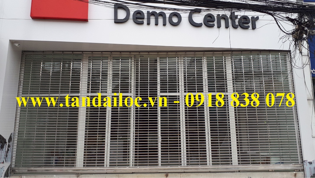 Lắp đặt cửa cuốn song ngang Inox