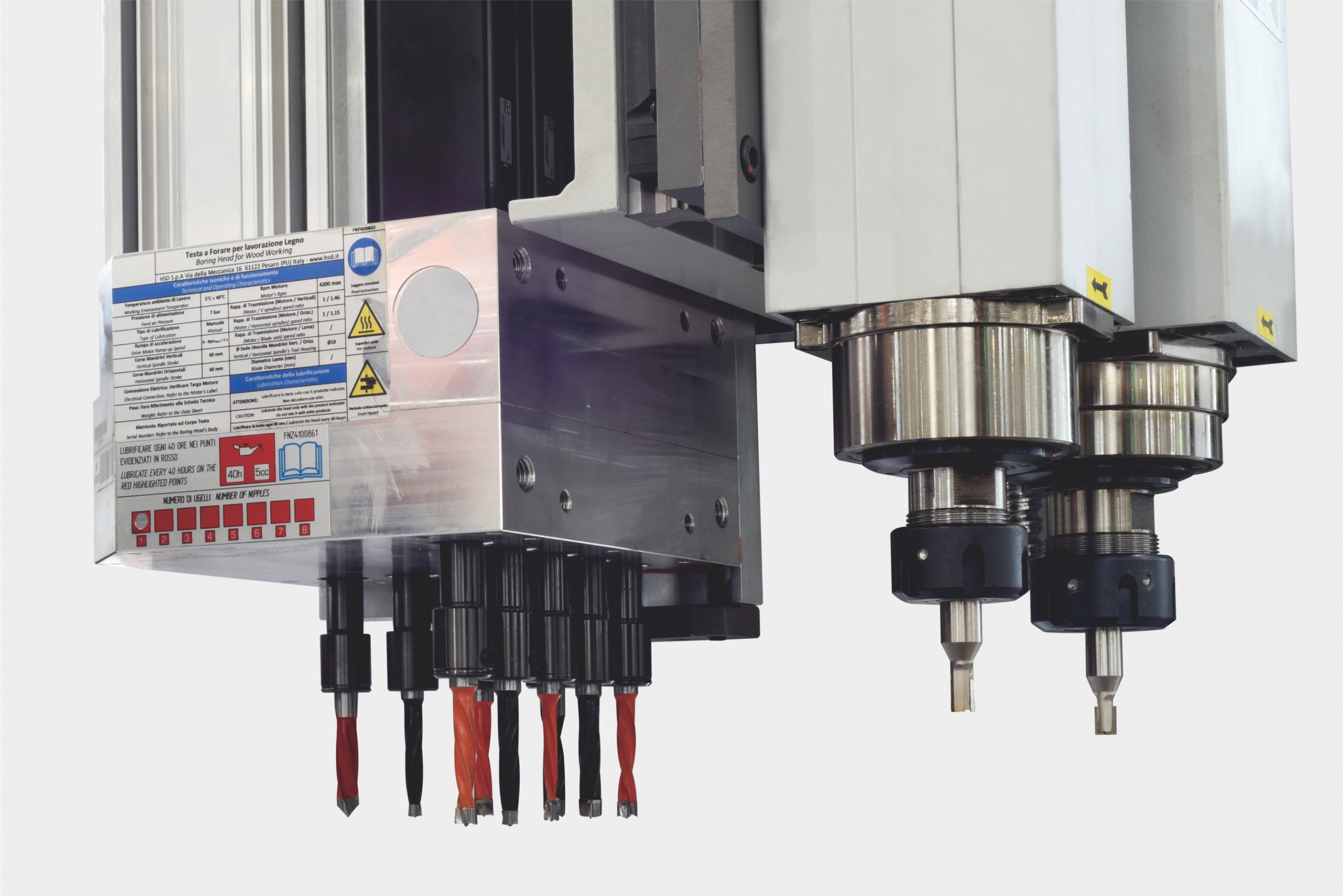 KN2408DT-may-gia-cong-trung-tam-cnc 