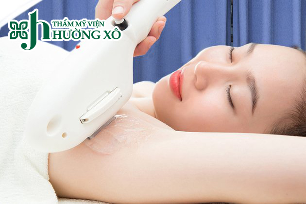 Triệt lông nách
