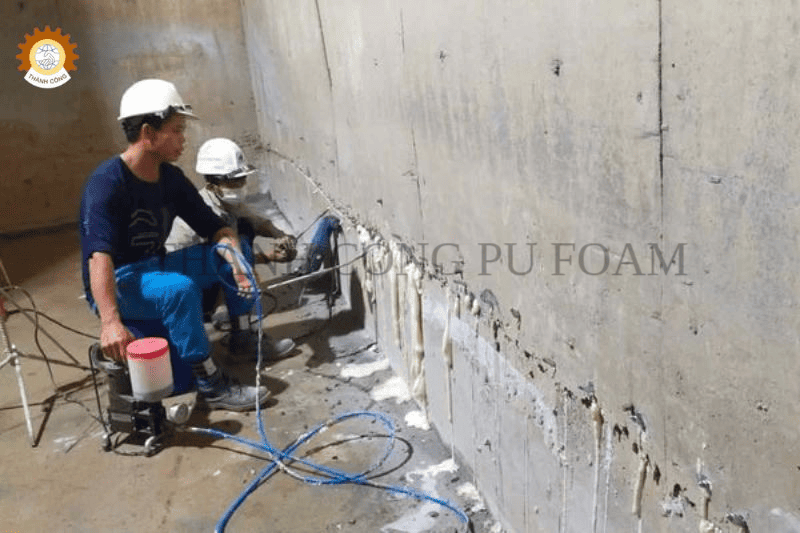 máy phun PU chống thấm tầng hầm