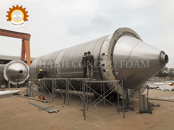máy phun PU Foam cách nhiệt