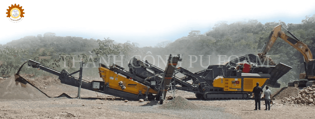 máy phun PU trong xây dựng