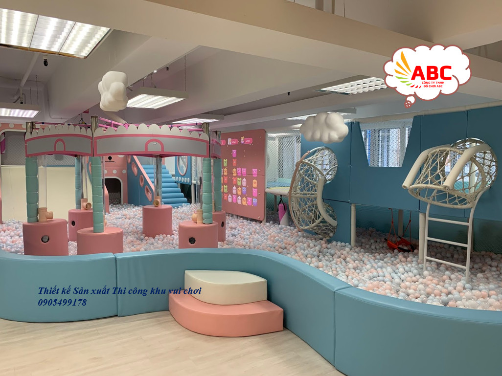 Đồ Chơi ABC thiết kế khu vui chơi tone màu sắc tươi sáng, bắt mắt