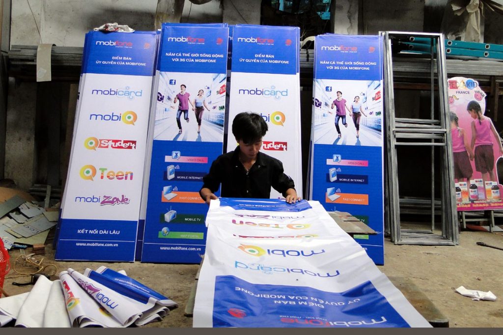 Treo banner sự kiện