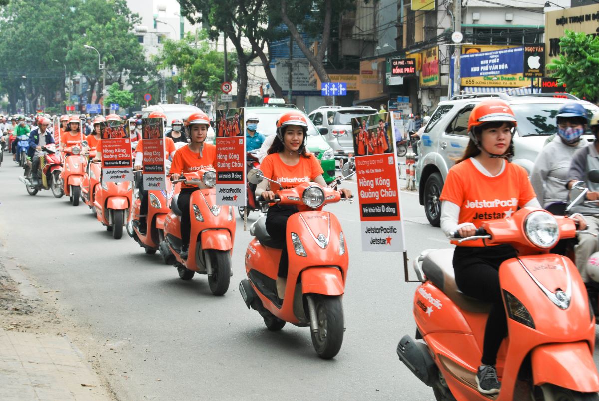 Tổ chức roadshow