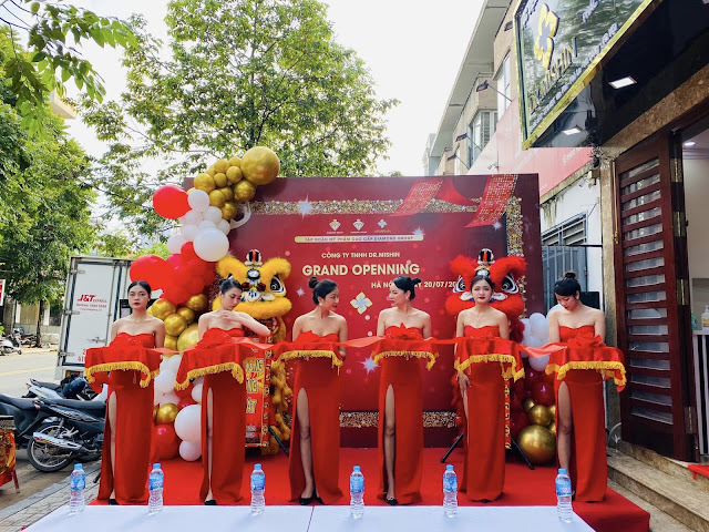 Tổ chức sự kiện khai trương