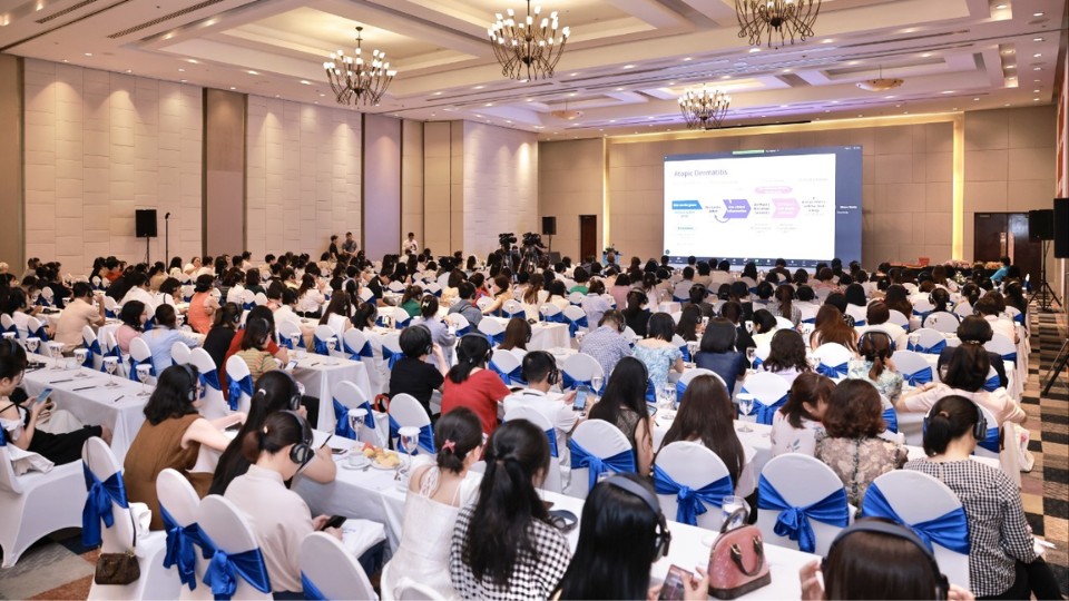 Tổ chức hội thảo doanh nghiệp