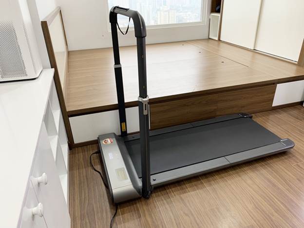 Máy chạy bộ gấp gọn