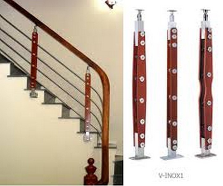 trụ cầu thang inox
