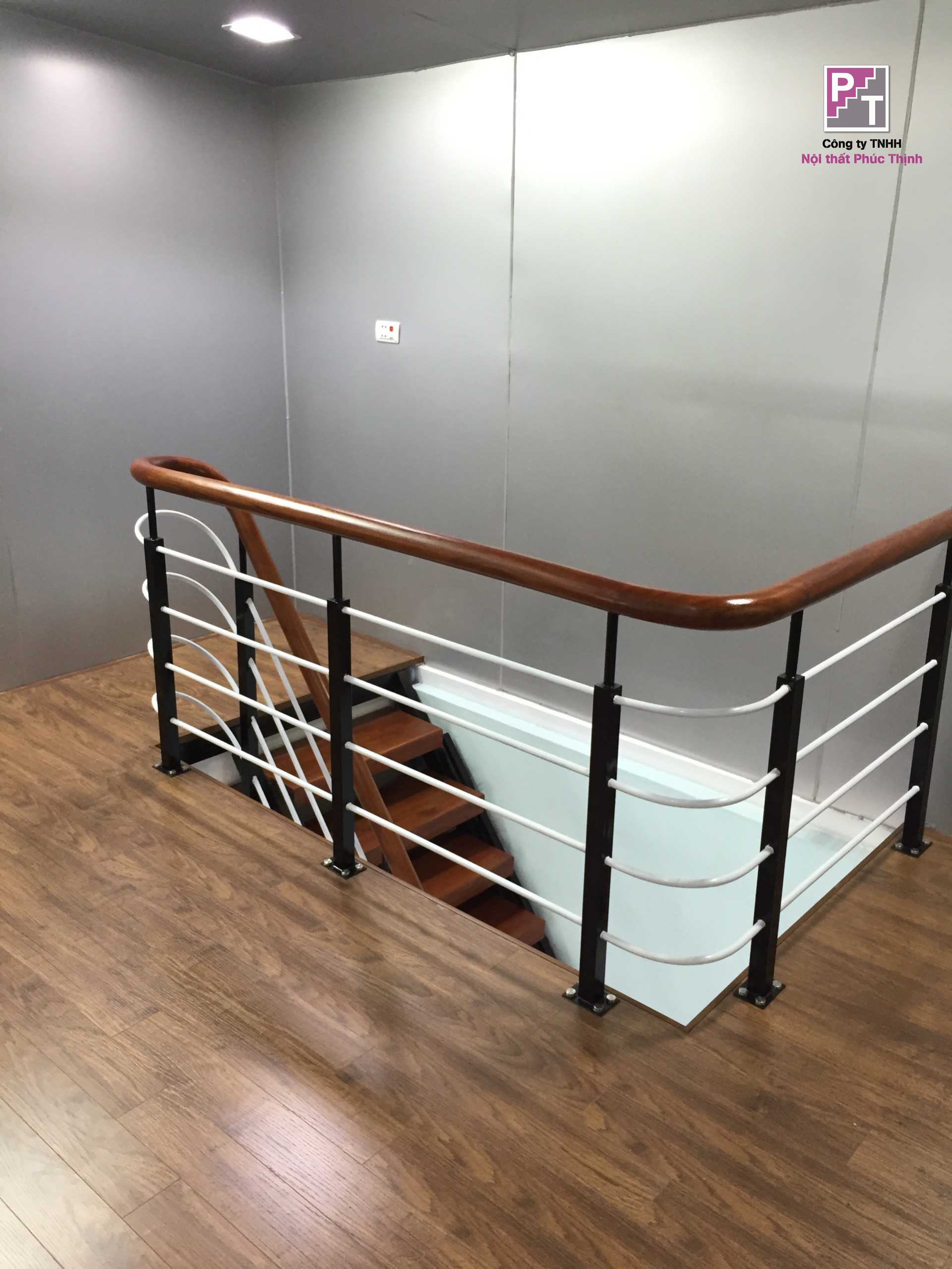 cầu thang sắt đẹp