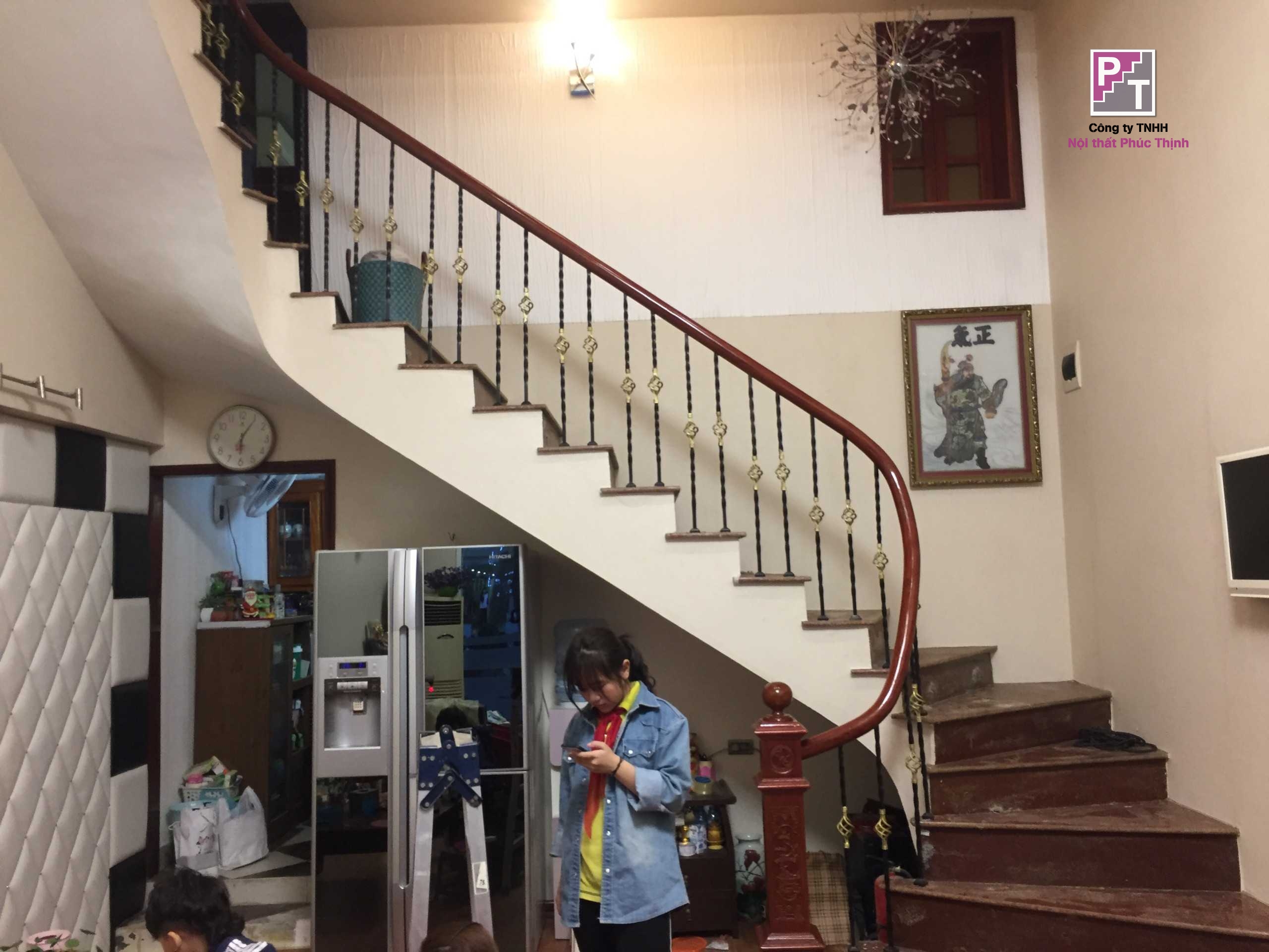 cầu thang sắt đẹp