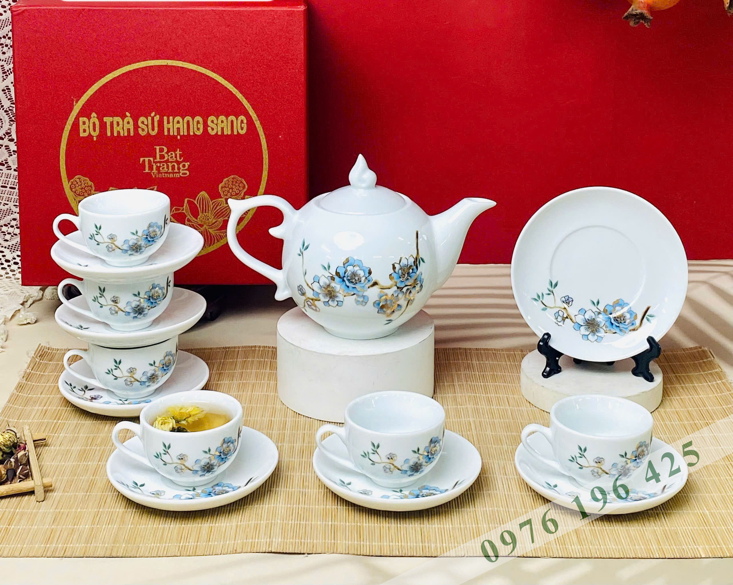 Bộ trà Bát Tràng chóp lửa hoa xanh vàng kim