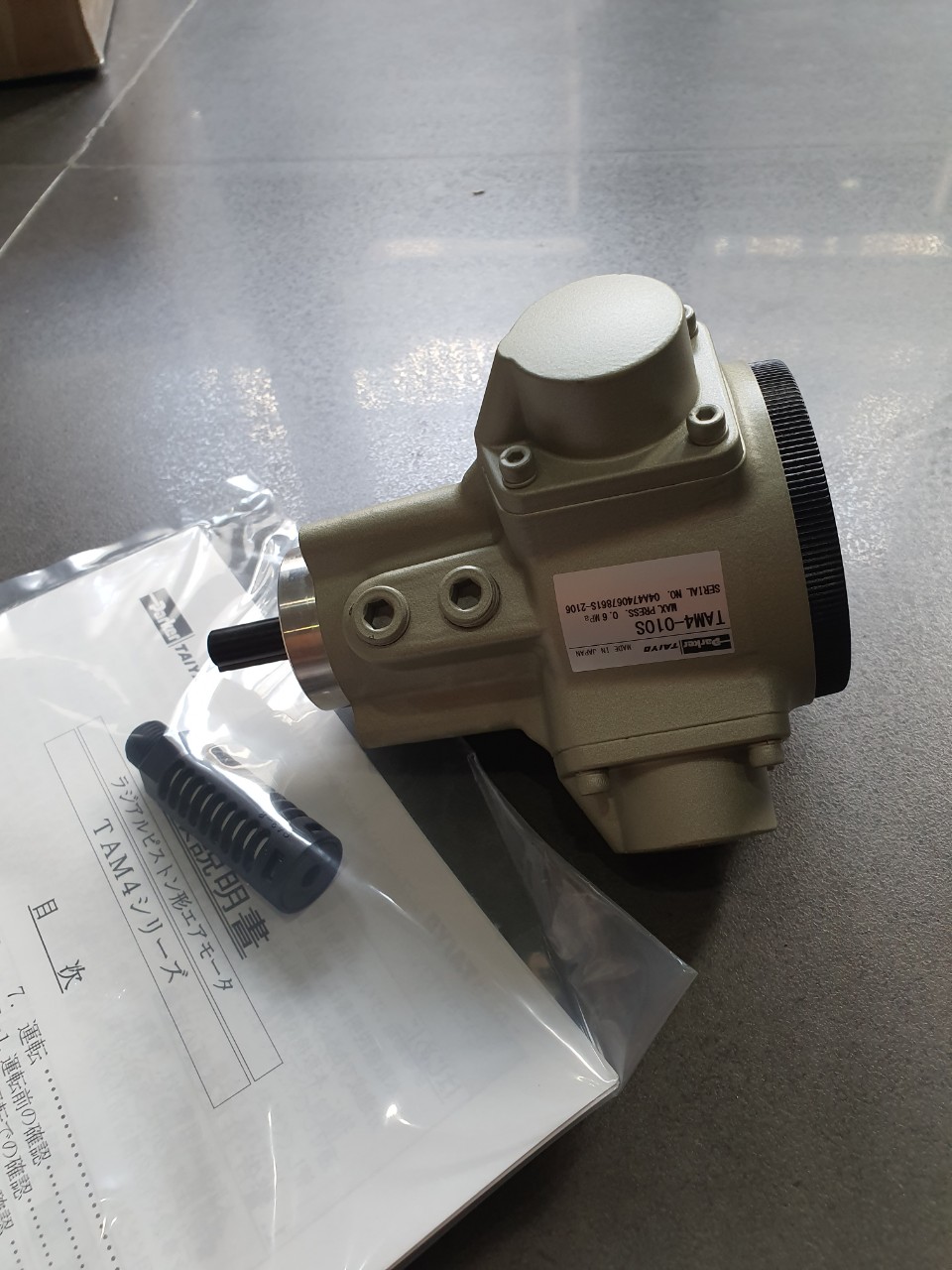 TAIYO AIR MOTOR TAM4-010S (1) 
