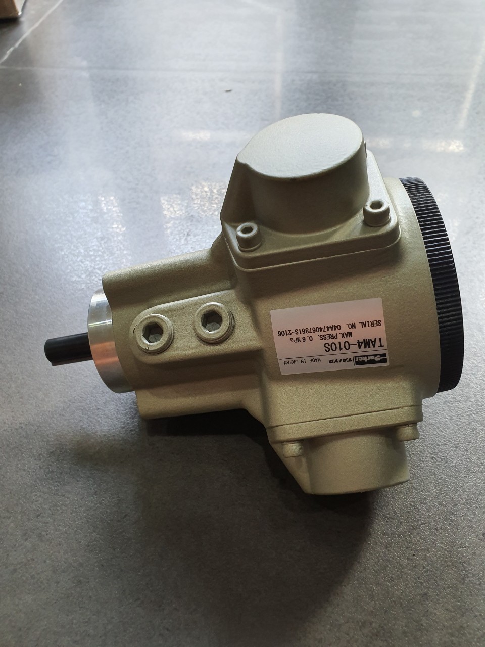 TAIYO AIR MOTOR TAM4-010S (2) 