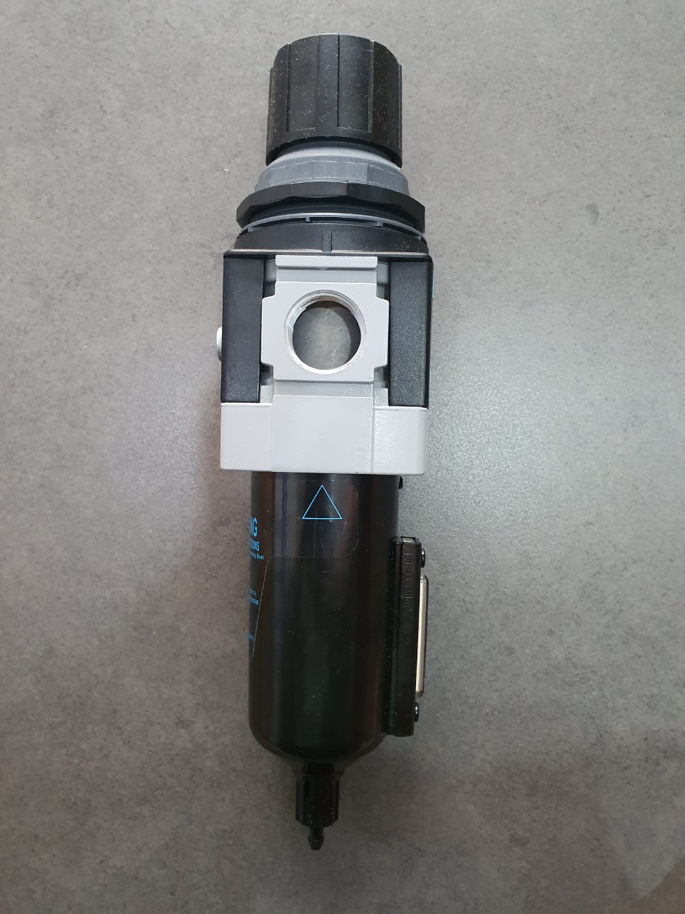 Bộ lọc điều áp Wilkerson B28-06-FLG0B (1) 