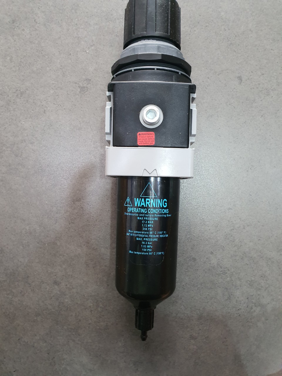 Bộ lọc điều áp Wilkerson B28-06-FLG0B (2) 