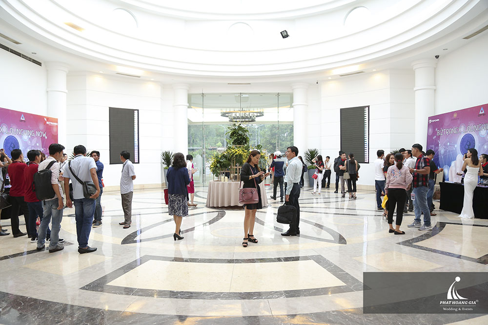 Ra mắt sàn giao dịch Biztranex Việt Nam