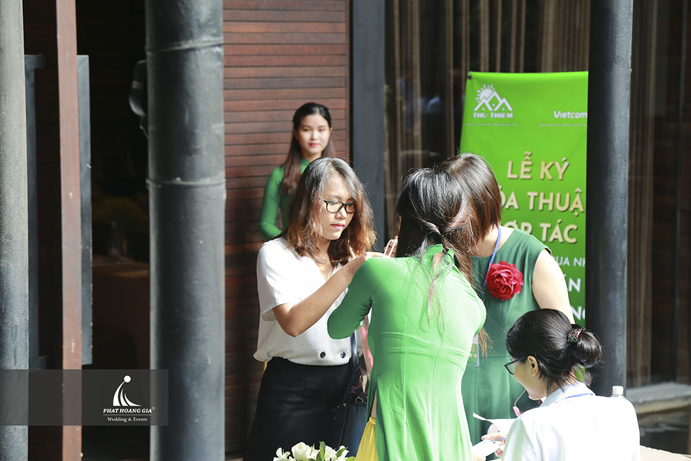 Lễ kí kết hợp tác kinh doanh giữa ngân hàng Vietcombank – CN Tân Định và CTCP phát triển Nhà Thủ Thiêm