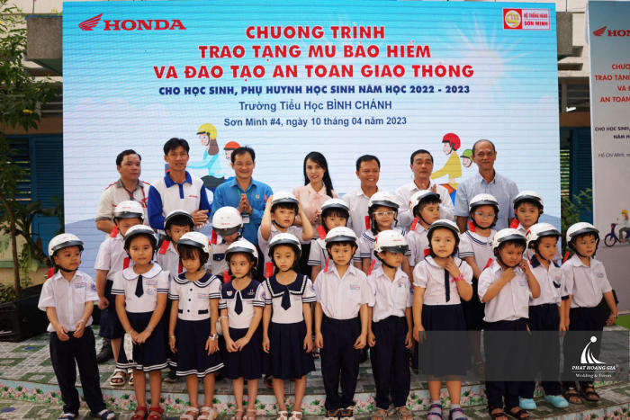 Sơn Minh 