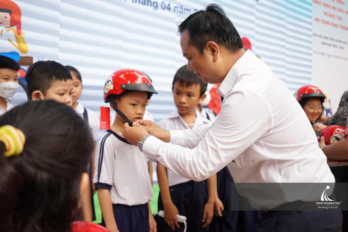 Sơn Minh