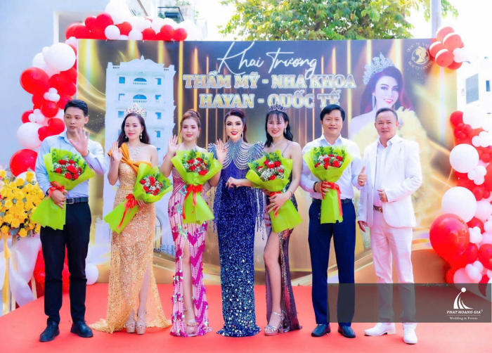khai trương