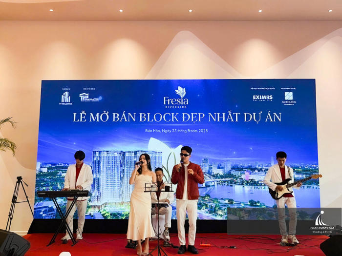 lễ mở bán