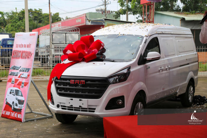 Le ra mắt sản phẩm 