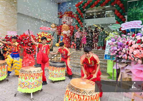 khai trương văn phòng VP bank