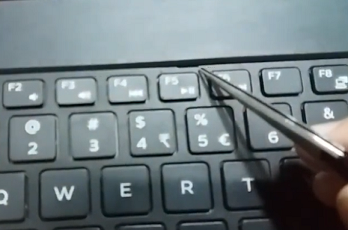  thay bàn phím Dell Vostro 3558