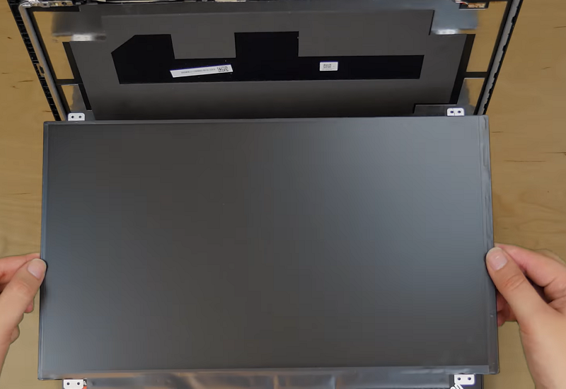 dịch vụ thay màn hình laptop Lenovo ThinkPad E575