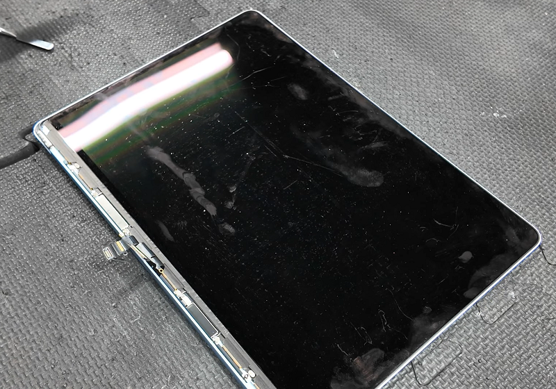 Thay Màn Hình MacBook Air M4 Tại Hà Nội