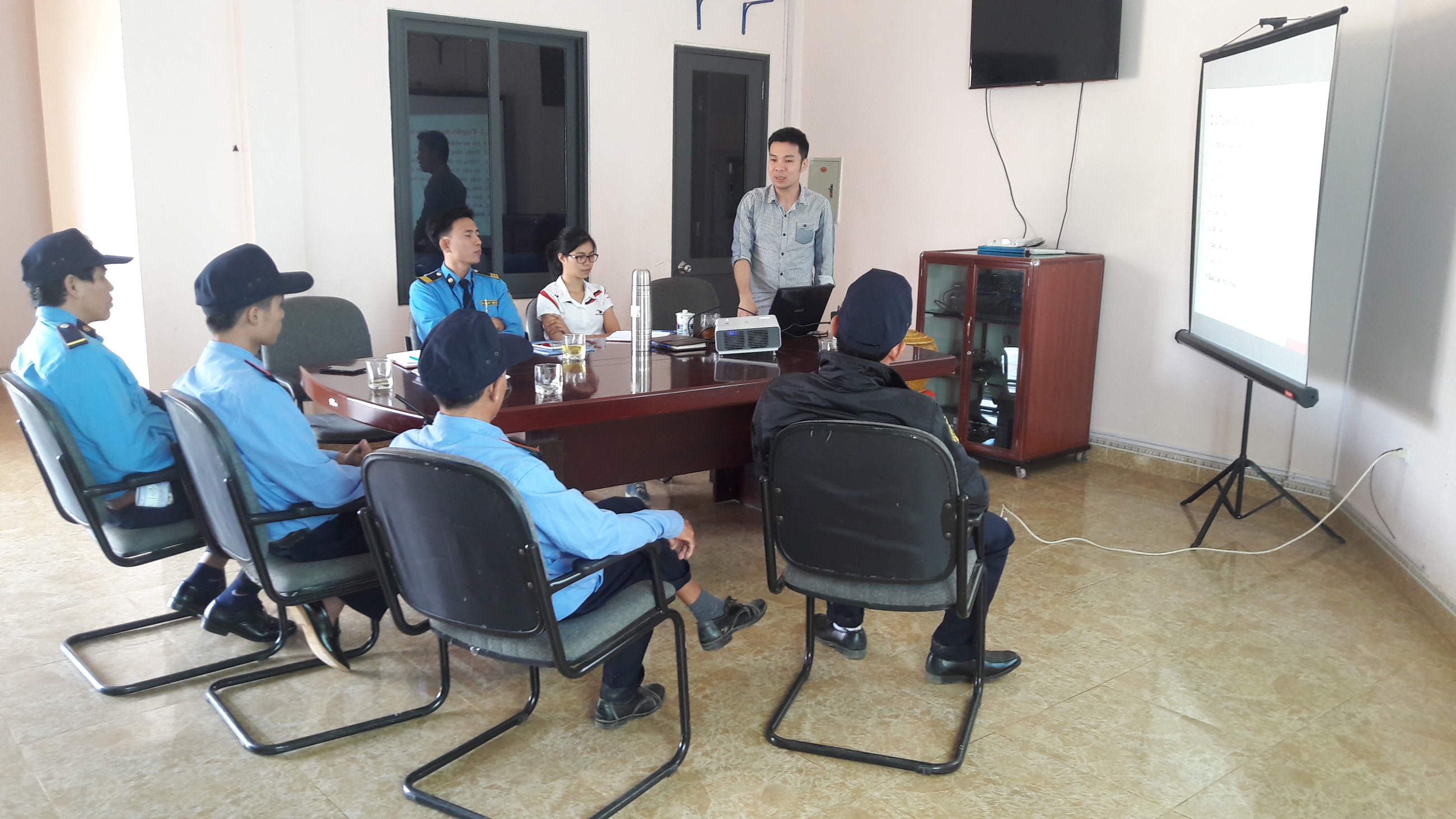 Bảo vệ doanh nghiệp
