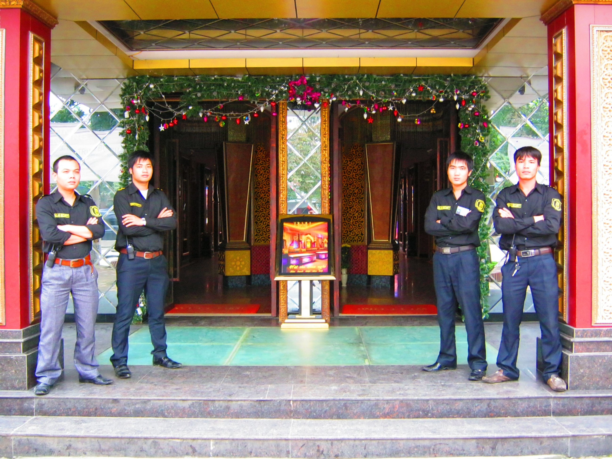 Cung cấp vệ sỹ cá nhân