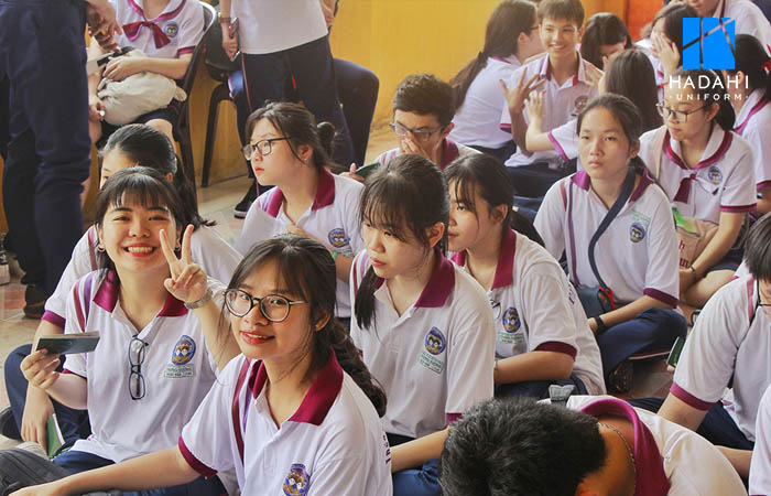 phong cách thiết kế đồng phục học sinh trường THPT Trưng Vương