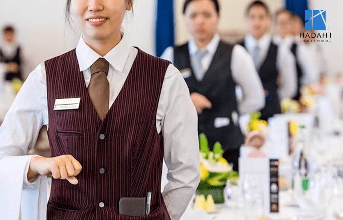 Thiết kế phải phù hợp với vibe mà buổi tiệc hướng đến